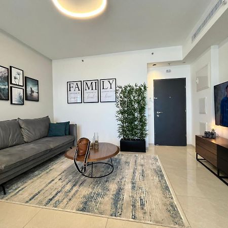 New Luxuries 3 Bedroom Apartment In J Tower القدس المظهر الخارجي الصورة