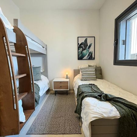 New Luxuries 3 Bedroom Apartment In J Tower القدس المظهر الخارجي الصورة