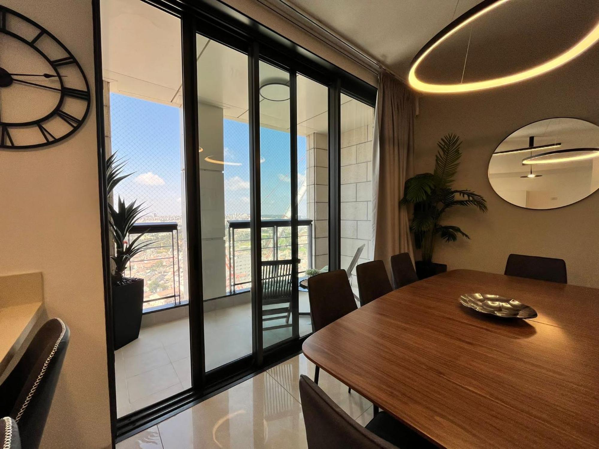 New Luxuries 3 Bedroom Apartment In J Tower القدس المظهر الخارجي الصورة
